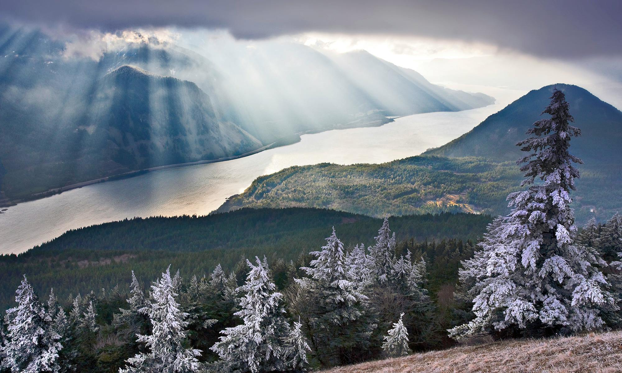 Columbia River with sun