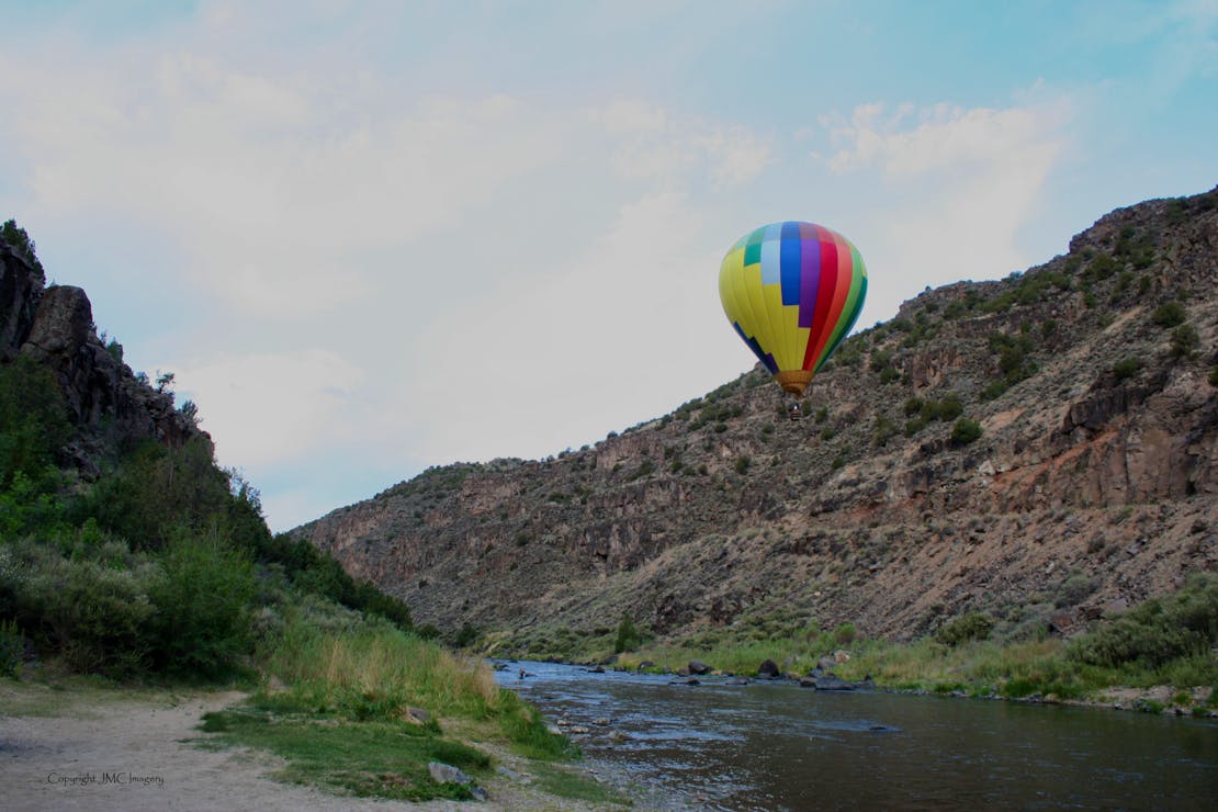 Hot Air Balloon Tour over Rio Grande Gorge, New Mexico