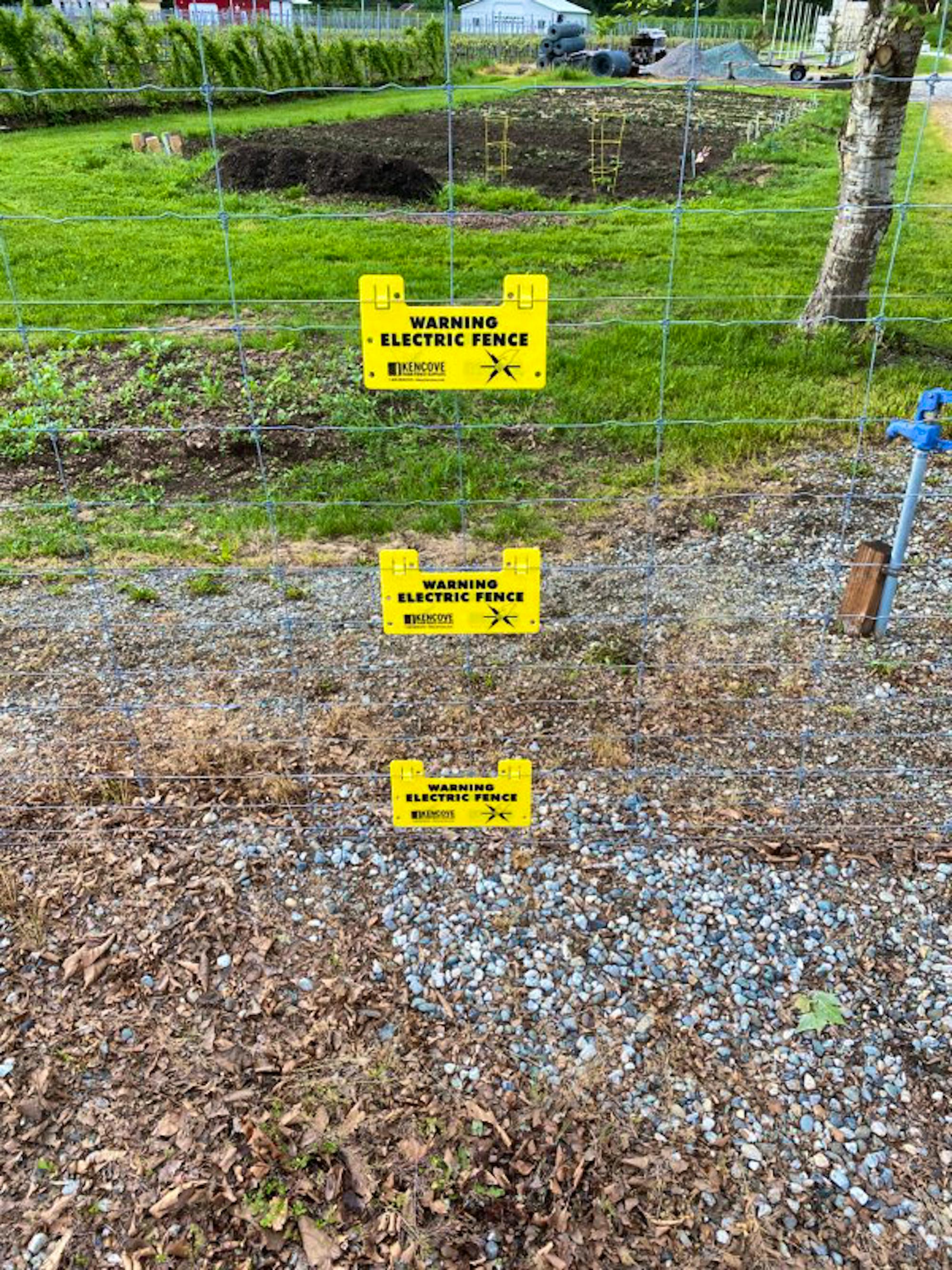 Electric fence on sauk farm