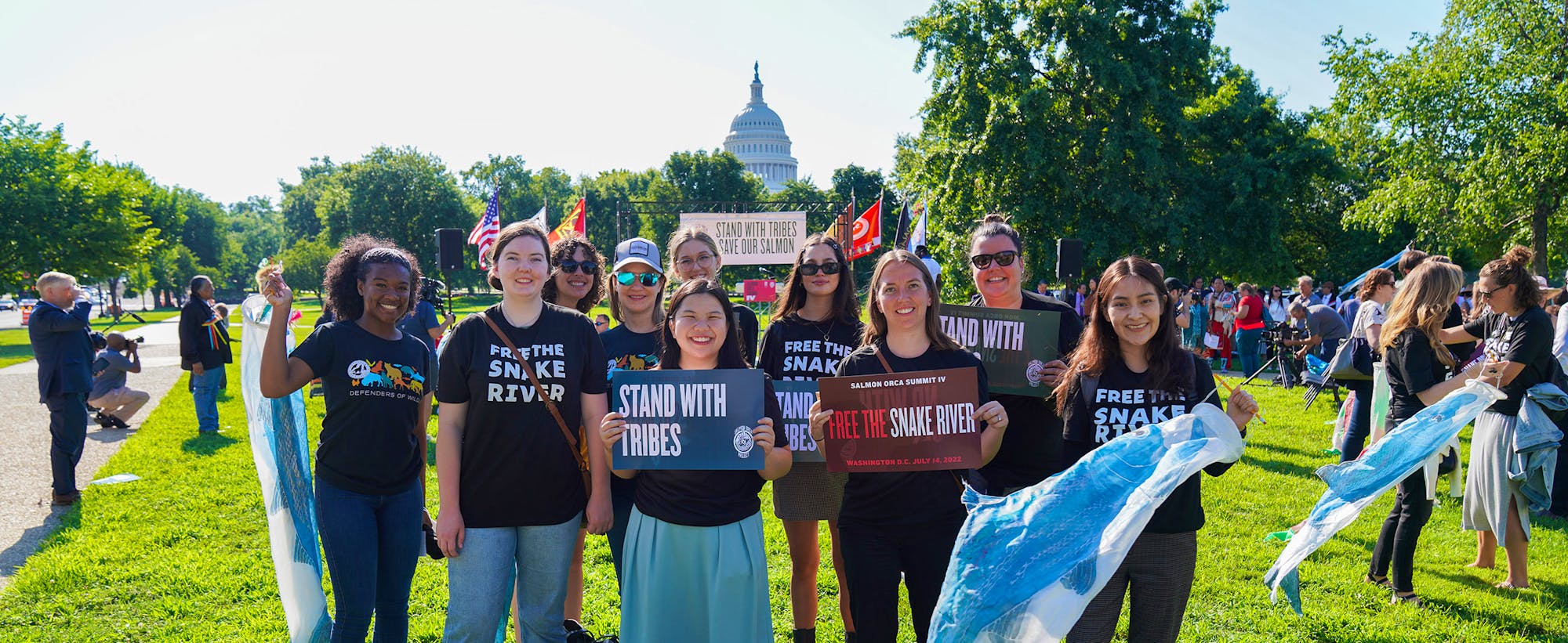 Defenders of Wildlife Group Photo at Salmon Orca Rally