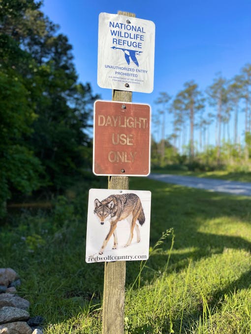 Refuge sign