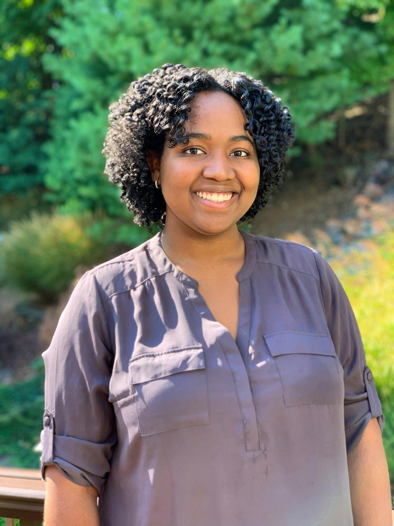 Monique Paul headshot