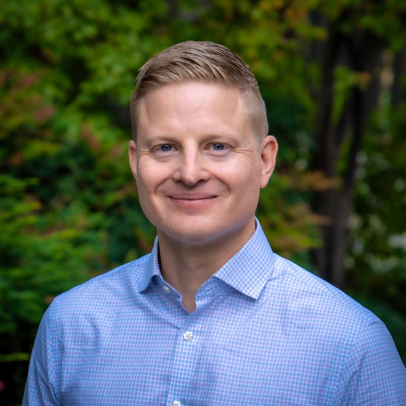 Andrew Miller Headshot