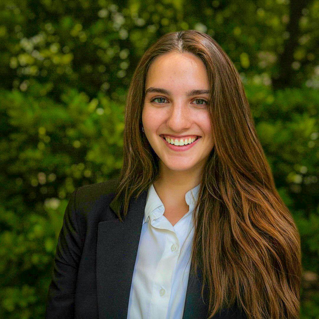 Charlotte Phillips Headshot 